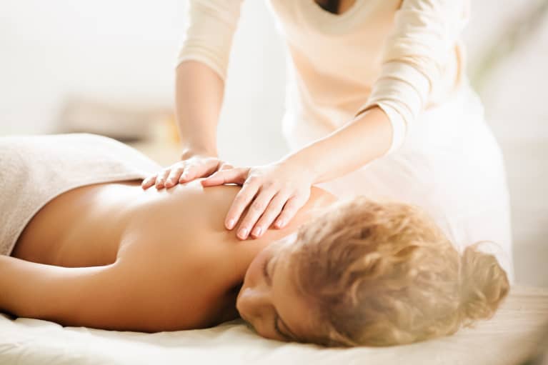 Traditional Chinese massage in Multan spa center